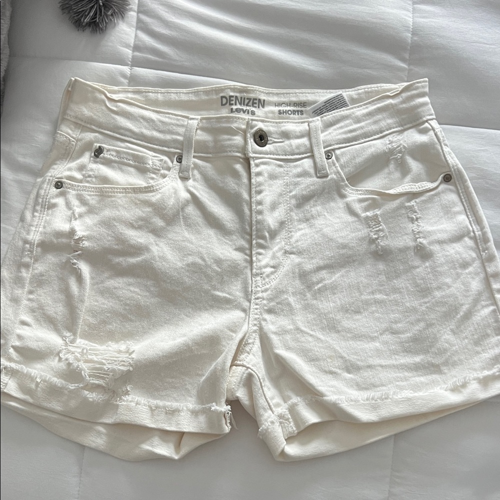 Denizen from Levi's Women's White Jean Shorts
